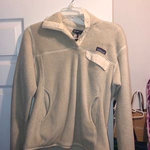white patagonia furry jacket